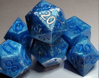 Ice Queen Dice Set - Goliath