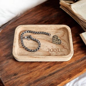Personalised Name Catch All Tray, Unique Organising Tray for Keys & Accessories, Custom Name Home Decor