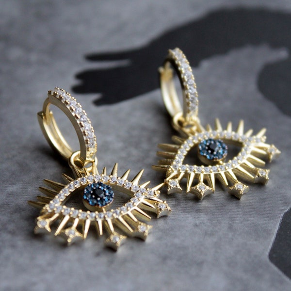 Boucle d’oreille Evil Eye, Boucles d’oreilles Huggie, Bijoux de protection, Boucle d’oreille en pierre précieuse Cz, Cadeau pour mère, Accessoire pour les yeux grecs, Boucle d’oreille en argent sterling