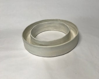 Ring shaped flower container
