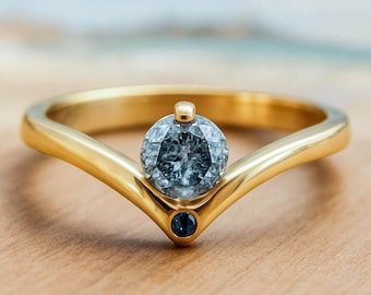 DIAMOND RING | 18K Gold | Engagement Ring | Gemstone Jewelry