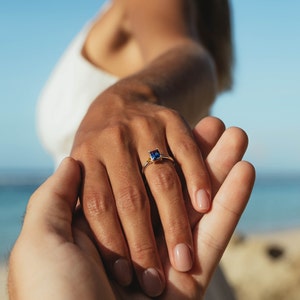 Ring in Sterling Silver with natural gemstones: Purple Spinel and yellow Sapphire. Sustainable handmade jewelry. Perfect Engagement ring image 7