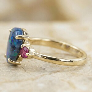 Schwarzer Opal & Rosa Turmalin Ring Gold