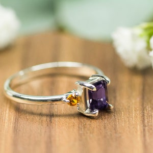Ring in Sterling Silver with natural gemstones: Purple Spinel and yellow Sapphire. Sustainable handmade jewelry. Perfect Engagement ring image 3