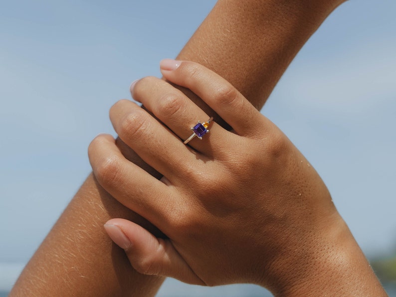 Ring in Sterling Silver with natural gemstones: Purple Spinel and yellow Sapphire. Sustainable handmade jewelry. Perfect Engagement ring image 4