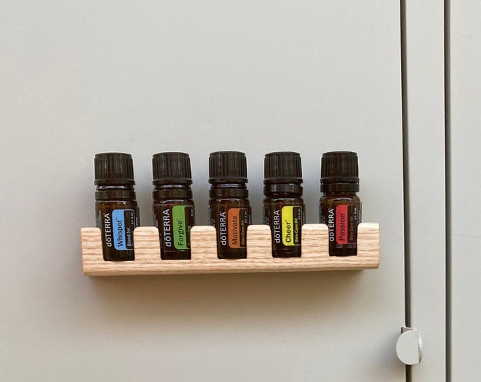 Set of 5 oil organizers WITH MAGNET for hanging or as a stand for essential oils, wooden holder, 24 mm diameter, 5 ml