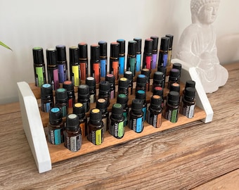 Regale und Tribünen