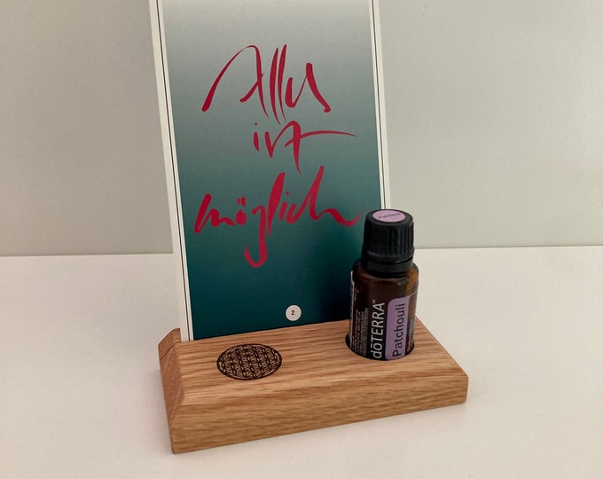 Display for affirmation card or tarot card, oil of the day e.g. from Doterra. Made of oak wood with or without engraving "Flower of Life"