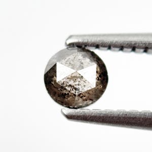 Diamante natural gris redondo talla rosa de 0,27 quilates, diamante Galaxy único libre de conflictos para anillo a medida