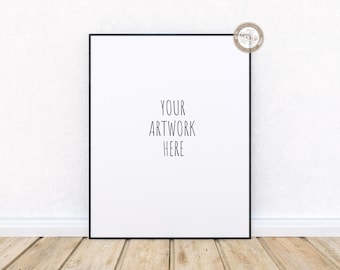 Könnte beinhalten: Ein schwarzer Bilderrahmen mit einem weißen Passepartout und einem weißen Hintergrund. Der Text "YOUR ARTWORK HERE" ist in Schwarz auf dem weißen Hintergrund geschrieben.