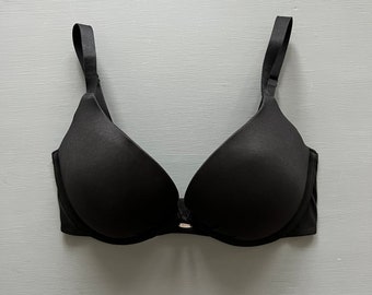 Victoria’s Secret Fabulous Plunge /Soutien-Gorge Plongeant PUSH Up Bra, Underwire Padded Push-Up Bra, Black Sexy Bra, Designer Logo Bra, 32C