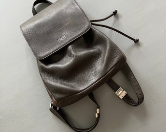 Vintage Bree Leather Backpack, Dark Brown Grainy Leather Rucksack, Small Women’s Backpack, Genuine Leather College Bag, Boho Shoulder Bag