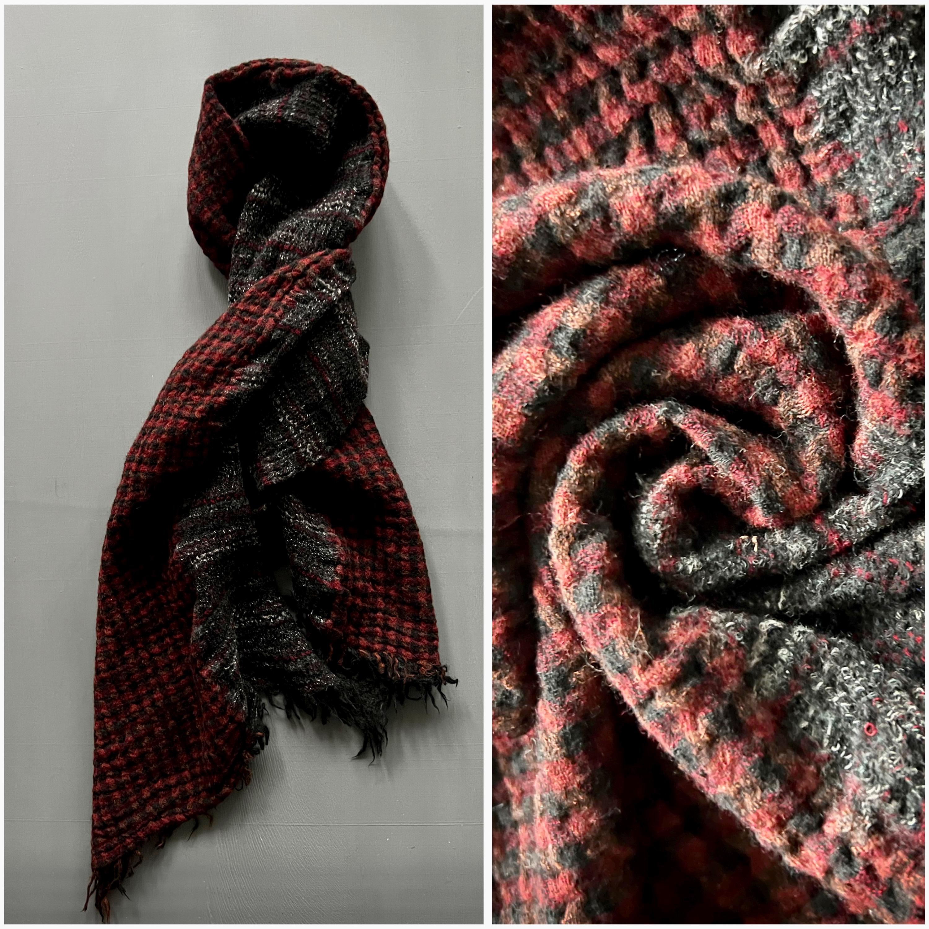 Vtg Patchwork Wool Scarf Red Gray Crinkled Combined Fabric Shawl Fringed Muffler Warm Soft Winter Wrap Unisex Men’s Women’s Grandpa Retro