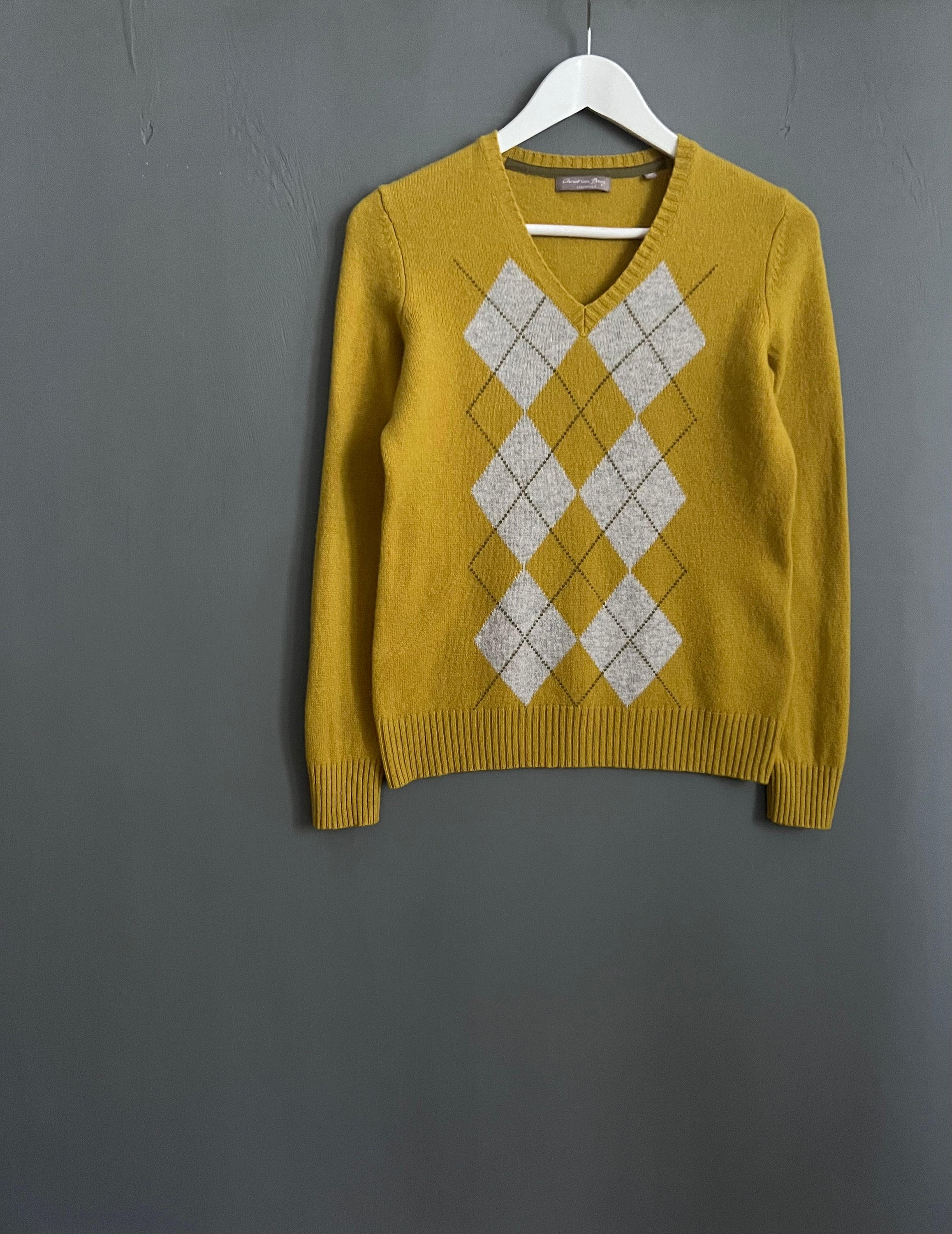 Vtg Christian Berg 100% Merino Wool Pullover, Mustard Yellow and Gray Rhombus Sweater, V-Neck Classic Fit Jumper, Winter Cardigan, Size 38,S