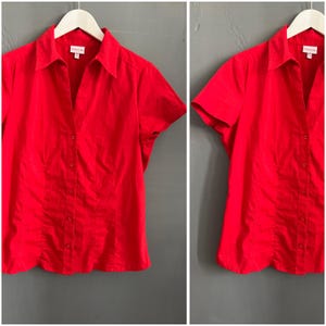 Vtg Biaggini Scarlet Red Blouse Cotton Ladies Shirt Split Neck Short Sleeve Buttoned Top Casual Retro Vibe L-XL
