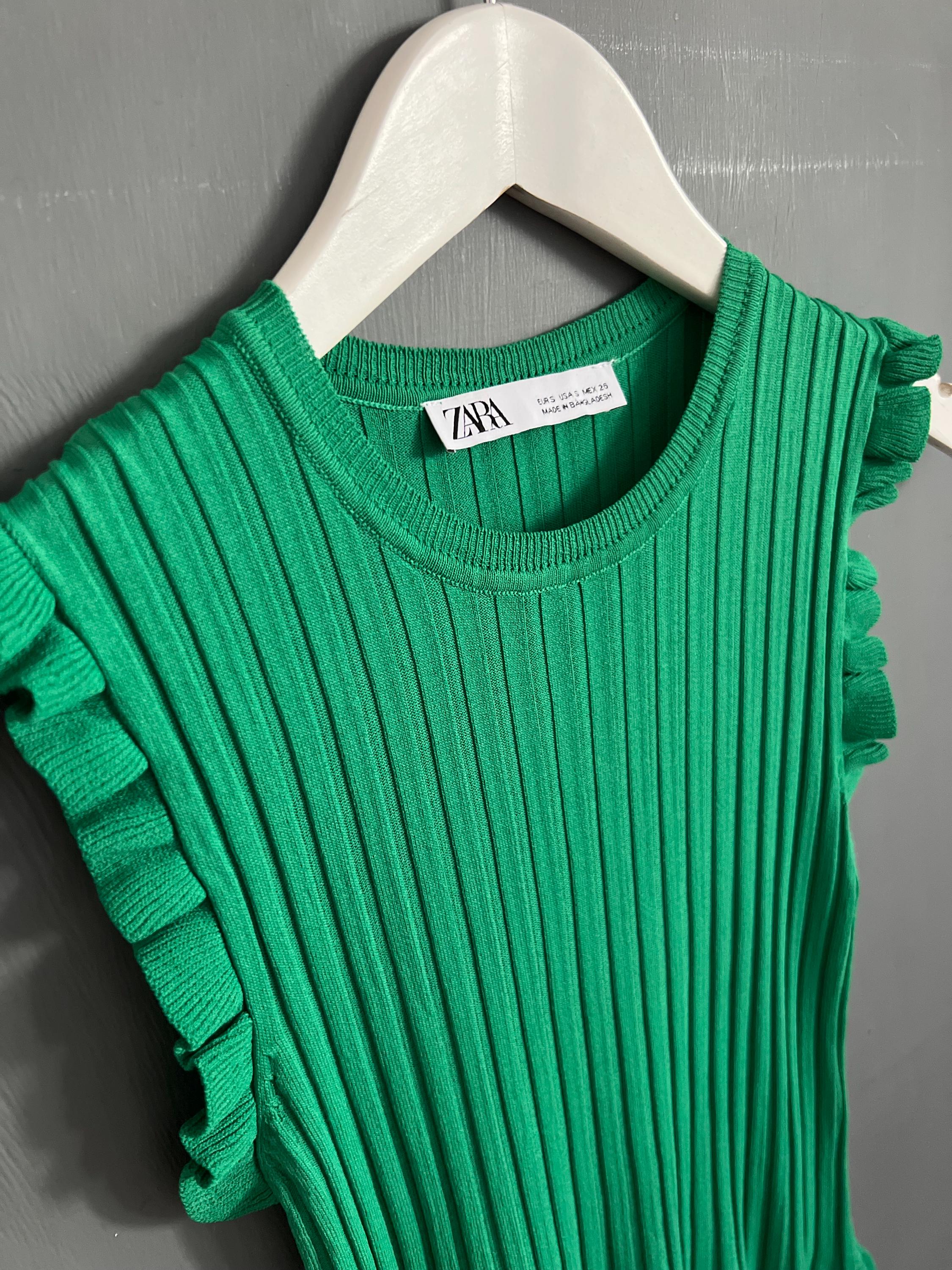 Vtg Sweet Romantic Zara Tank Grass Green Viscose Ribbed Top Crew Neck Ruffled Butterfly Sleeves T-shirt Tight Summer Girly Retro Vibe XS-S - Etsy Vtg Sweet Romantic Zara Tank Grass Green Viscose Ribbed Top Crew Neck Ruffled Butterfly Sleeves T-shirt Tight Summer Girly Retro Vibe XS-S - Etsy