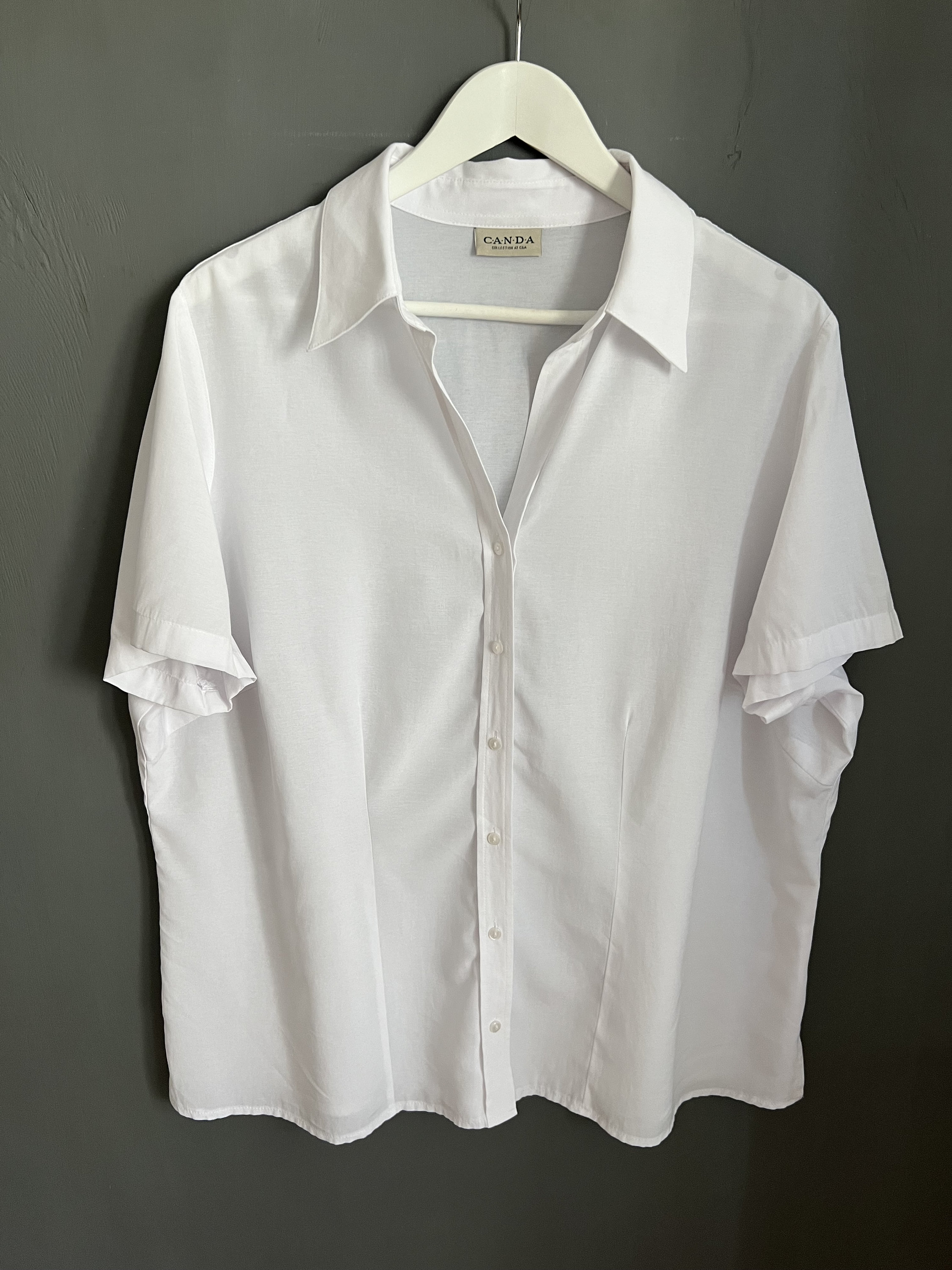 Vtg CANDA Viscose Blouse, White Top, Collared Buttoned Short