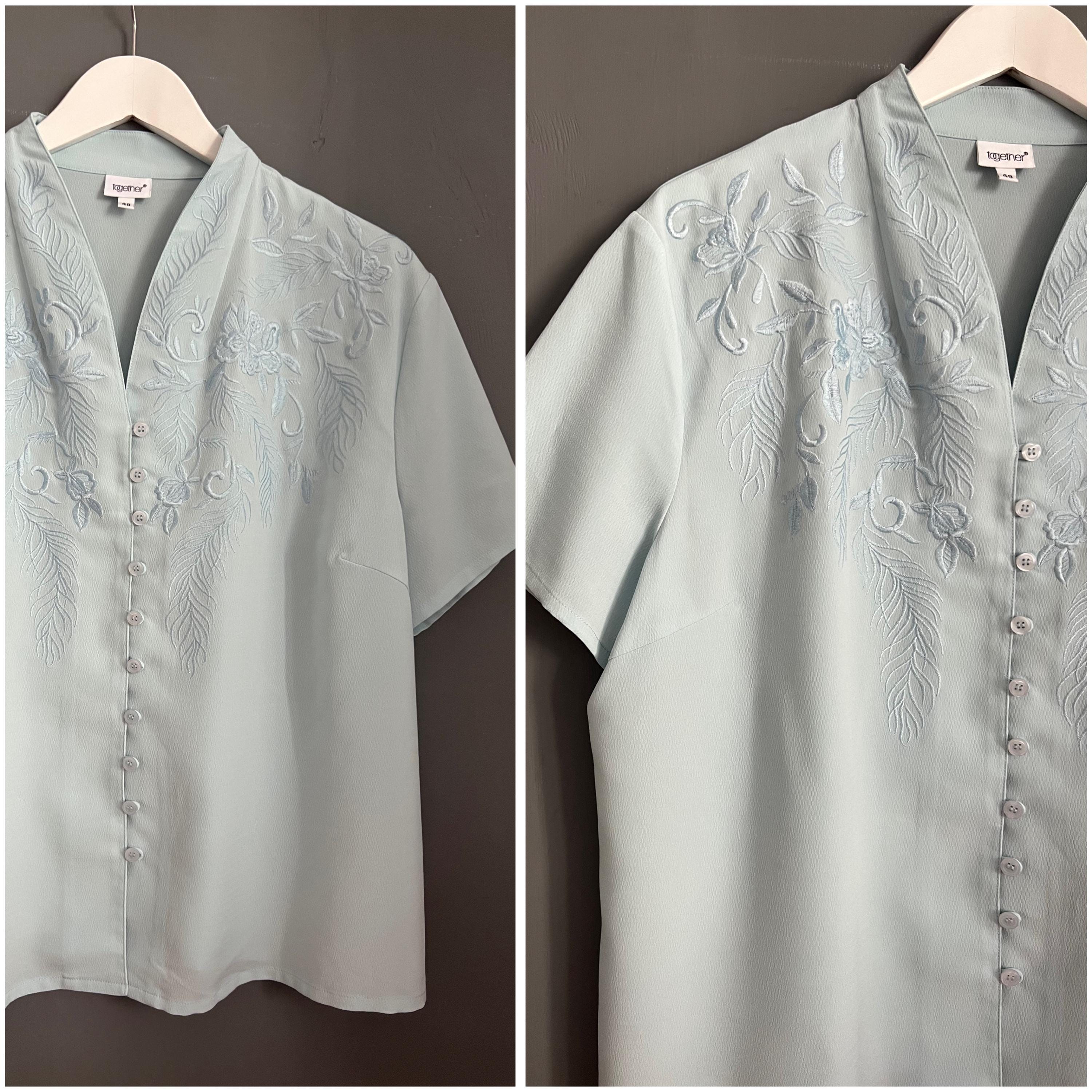 Chemisier Together Brodé Manches Courtes - Taille 44, Rouge, Viscose - Neuf Jamais Porté (sans étiquettes)