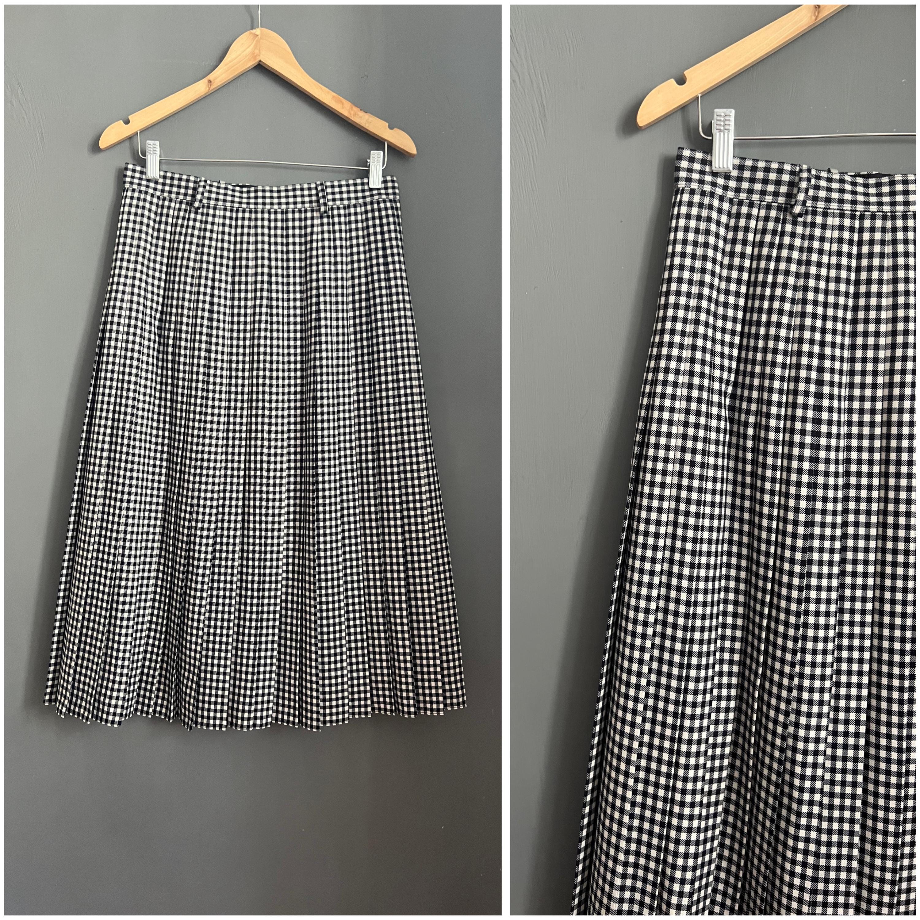 Women's Vintage Pleated Floral Print Midi Skirt - A-Line With Pockets, Black-White-Dot - View #4