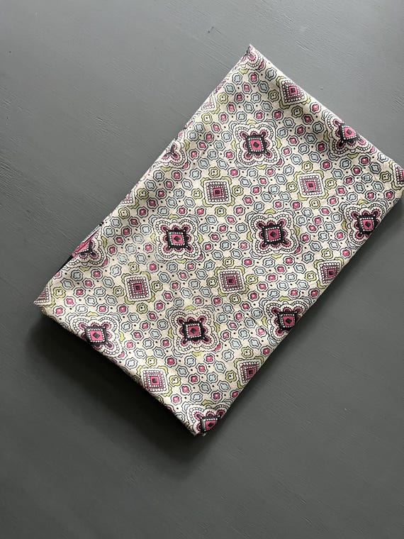 Vtg Huge Block Printed Shawl Rectangular Wrap Gra… - image 6