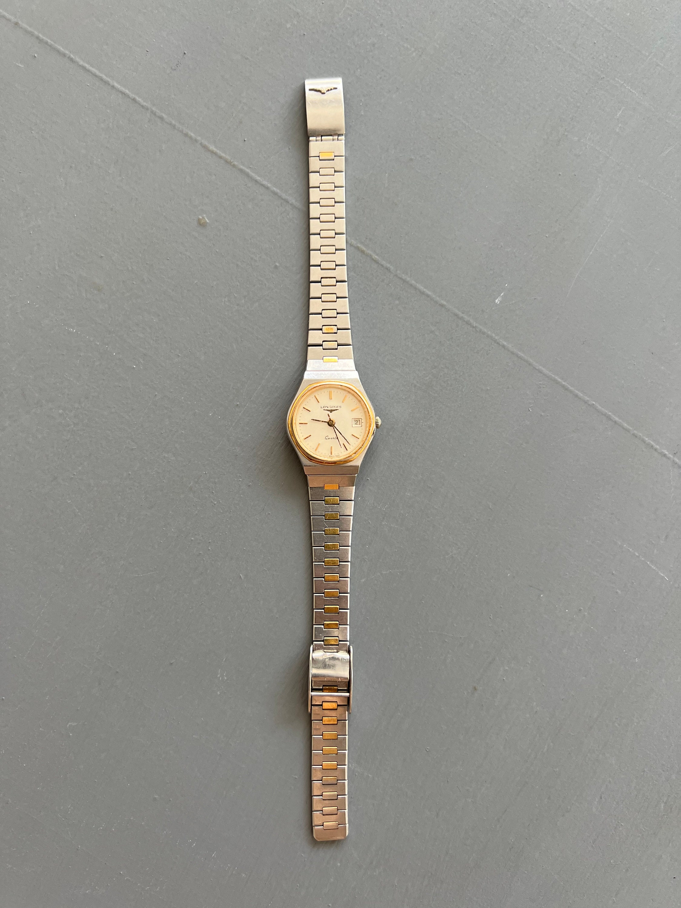 ロンジン 1980年代 オリジナル ヴィンテージ 1980 年代 ロンジン クォーツ 111 スイス 1630