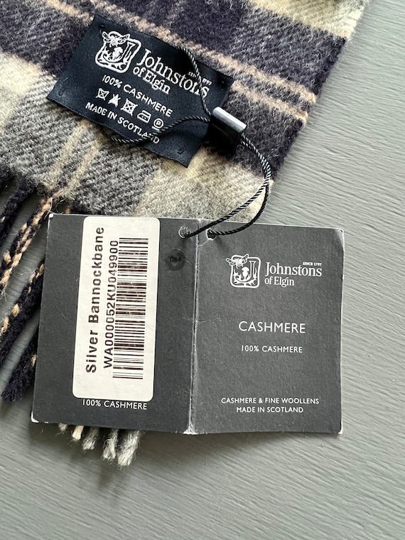 NWT Johnstons of Elgin 100% Cashmere Silver Banno… - image 8