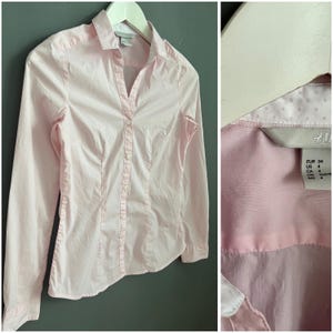 Vtg H&M Sweet Secretary Blouse Baby Pink Cotton Ladies Shirt Collared Split Neck Long Sleeve Button Up Top Casual Minimalistic Retro XS