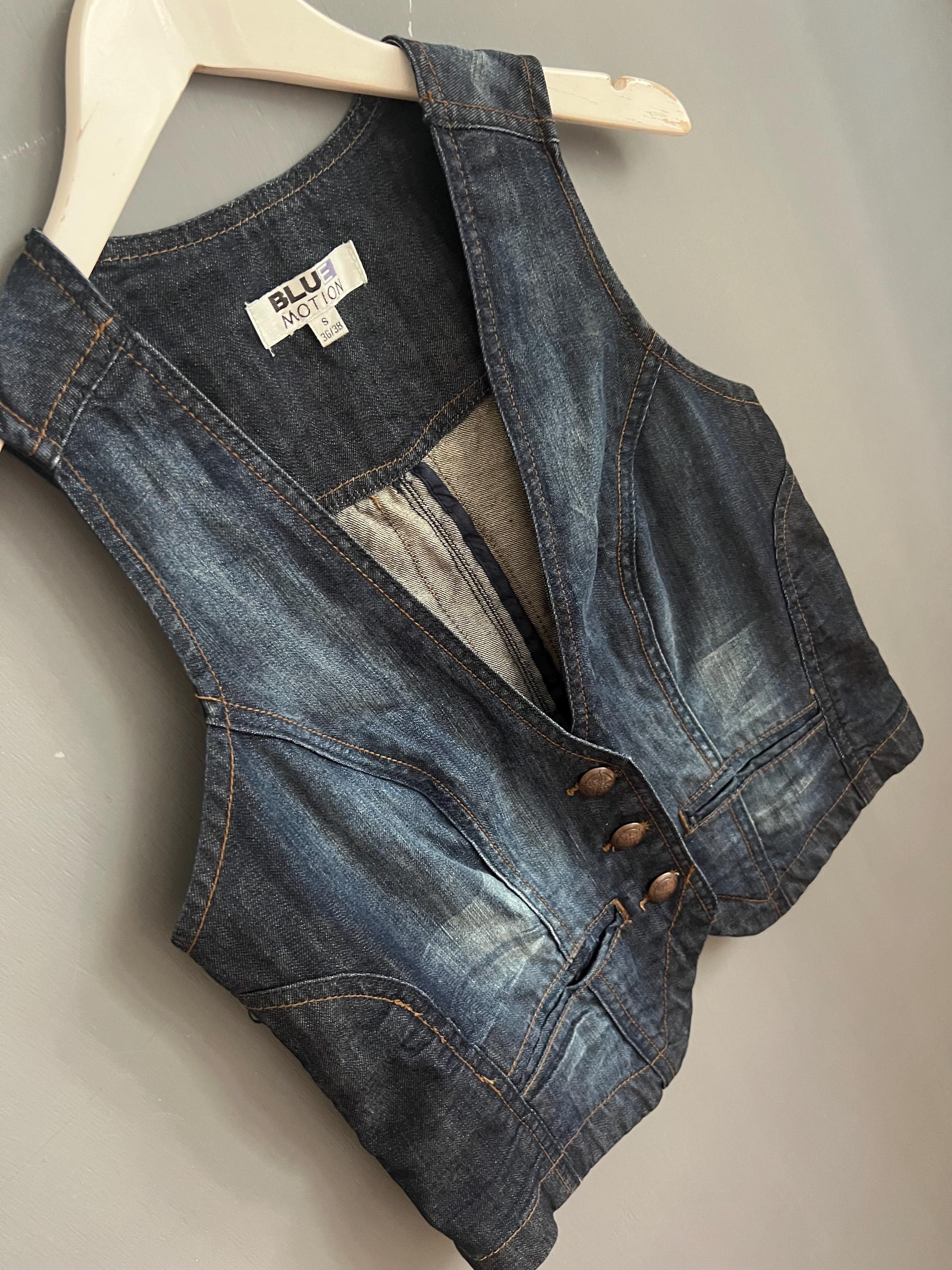 Vtg Sweet Denim Vest Blue Dark Washed Cotton Top V-neck Buttoned