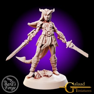 Female Tiefling Paladin Warrior  Fighter • Fey • Feywild • Galaad Miniatures • Mini 3D Resin Printed 28-32mm • Tabletop Fantasy Gaming • D&D