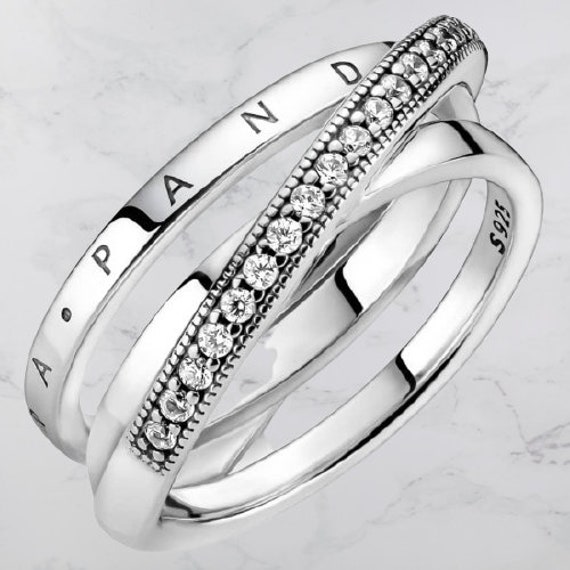 Crossover Pavé Triple Band Ring