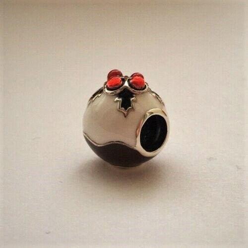 Pandora store christmas pudding