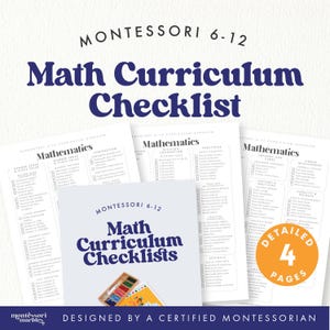 以下が含まれることがあります： モンテッソーリ算数カリキュラムチェックリストのコレクション。「Math Curriculum Checklist」のタイトルは濃い青色です。画像には、4つの詳細なページと、「Math Curriculum Checklists」というテキストの表紙が含まれています。「Designed by a Certified Montessorian」というテキストも含まれています。