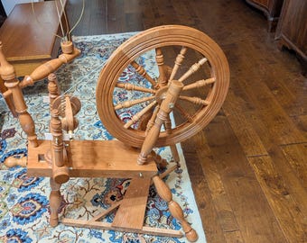 Cherry Colonial Spinning Wheel