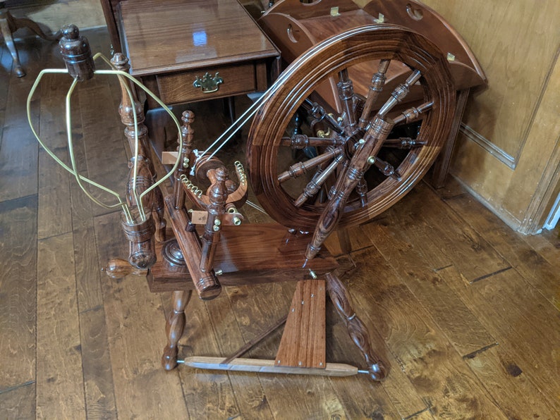 Colonial Spinning Wheel Granadillo Etsy