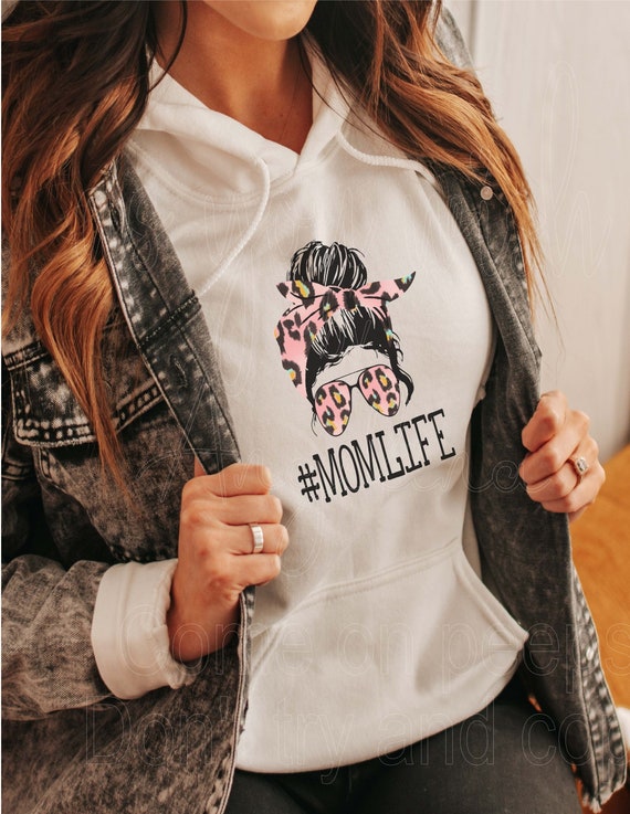 MomLife Sweatshirt, MomLife Sweater, Mom Sweatshirt, Comfy sweater, Mother's Day Gift, Mom Life Sweatshirt, Mom Life Sweatshirt, Mom Shirt