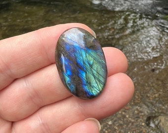 flashy labradorite cabochons for jewellery making and wire wrapping