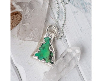 Silver pendant jewelry with chrysoprase,gift for woman,chrysoprase,Silver pendant,jewelry pendan,jewelry pendant with chrysoprase,silver