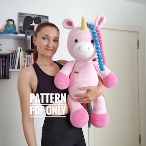 Crochet big pink house unicorn pillow pattern, big horse pattern, Amigurumi patterns, Crochet unicorn tutorial image 1