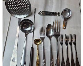 Vintage Kitchen Utensil Lot Ekco Can Piercer Pfaltzgraff Flatware Stainless A3