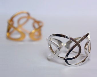 Ajustable design oval interlaced shapes Ring ELLIPSES large  Gold-plated 24k  3 microns or silver plated , intertwined oval