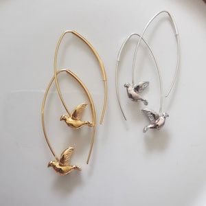 Oval open hoop earring with DOVE bird gold plated 925 sterling silver Gold or silver minimalist earrings