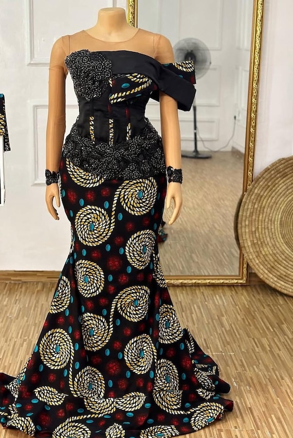 knee length dresses for ladies Susana Monaco Long Sleeve Trumpet Midi Dress MSRP $188 – DGFOutlet