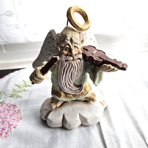 The Oldest Angel Figurine with Fiddle Violin David Frykman Collection Original Tag