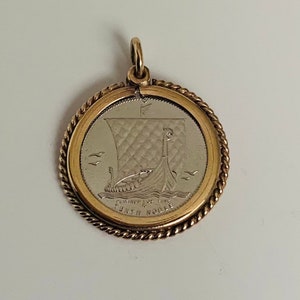 Viking Ship Platinum Noble (like Britannia) Coin Pendant 9k 9ct Gold, Isle of Man One Tenth Platinum Coin Pendants