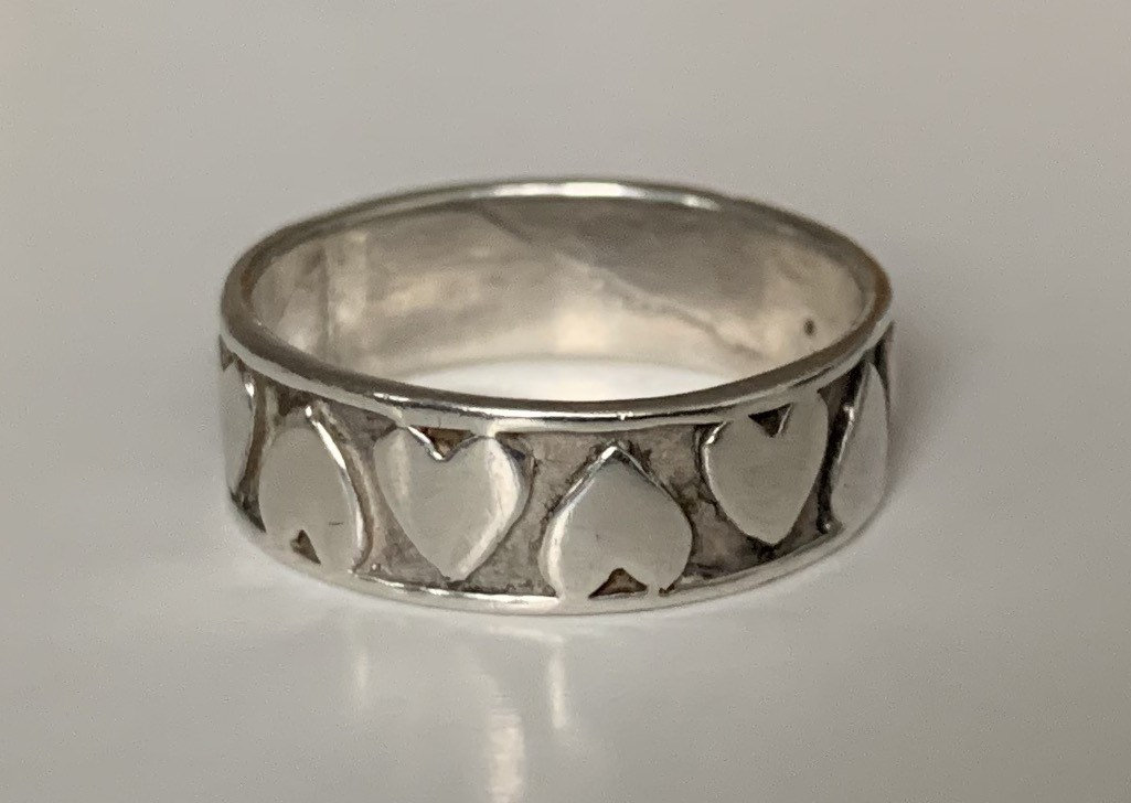 vintage silver ring 欠けたハート Vintage 925 Sterling Silver Hearts Band Ring Size UK O,US 7