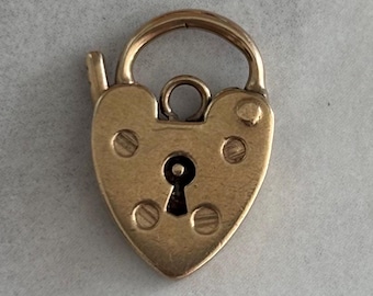 Vintage 9ct Gold Dainty Heart Padlock Charm