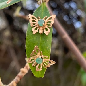 Beautiful Emerald 9ct Gold Butterfly Shaped Stud Earrings