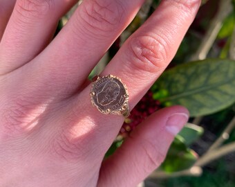 Vintage 9ct Gold Coin Ring, Size UK N, US 6 3/4 - Etsy