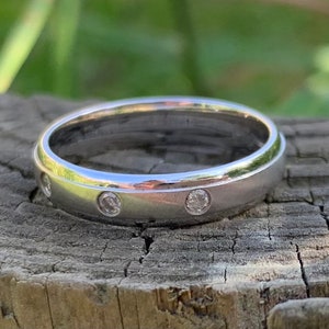 Anillo de banda de diamantes vintage engastado en oro blanco de 9 quilates, talla M 1/2 US 6 1/4