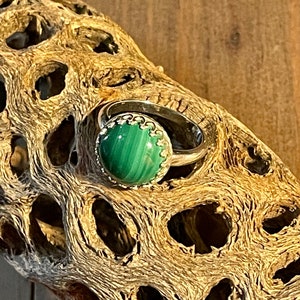 Malachite size 7 Sterling silver Ring